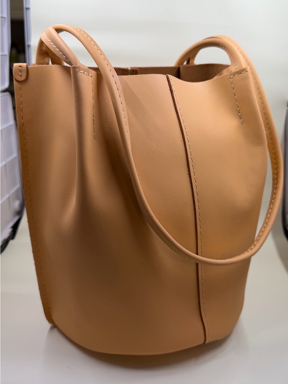 Portland Leather Devan Bucket Tote - Mamey (it's like a creamsicle) - Picture 8 of 8